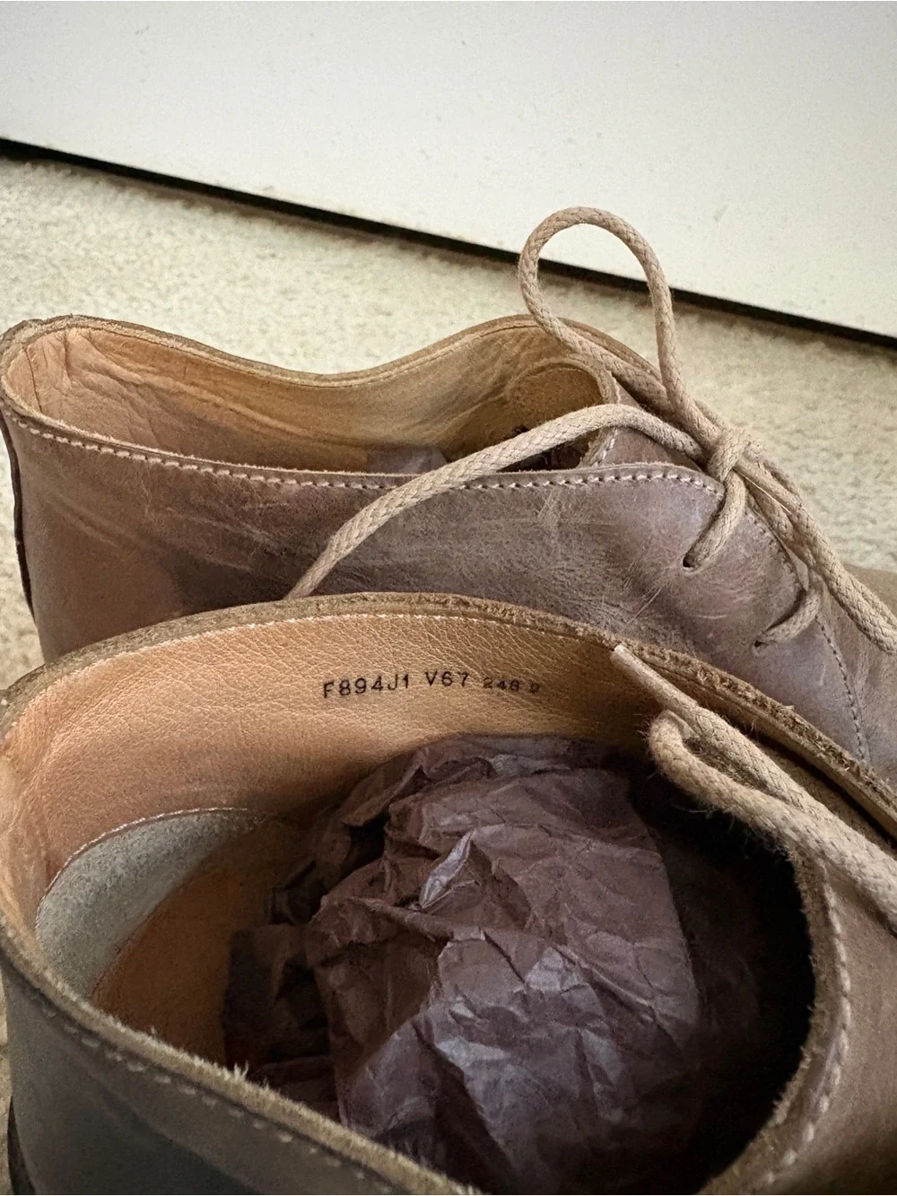 John Varvatos Brand New Men's Brown Leather Chukka Boots size 9